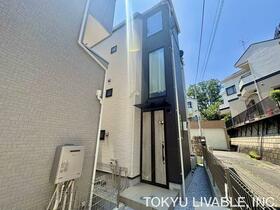 神奈川県横浜市青葉区荏田町