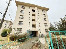 鶴川６丁目団地６−８−１８号棟