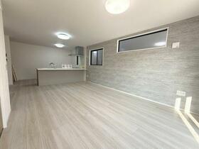 東京都三鷹市牟礼５丁目