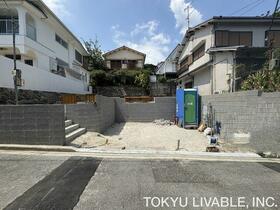 兵庫県宝塚市泉ガ丘