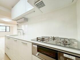 東京都武蔵野市緑町１丁目