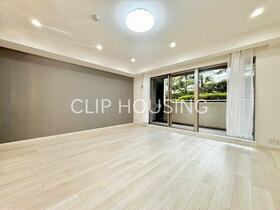 クイーンズガーデンサウスコートレジデンス