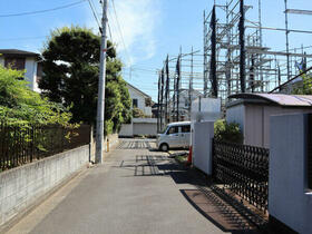 東京都三鷹市大沢５丁目