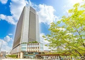 ＴＨＥ　ＹＯＫＯＨＡＭＡ　ＦＲＯＮＴ　ＴＯＷＥＲ