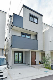 大阪府八尾市末広町２丁目