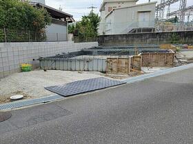 大阪府箕面市半町３丁目