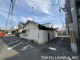 大阪府大阪市平野区平野本町１丁目