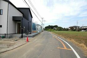 群馬県邑楽郡大泉町大字寄木戸