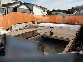 東京都東久留米市柳窪４丁目