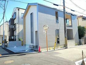 大阪府豊中市長興寺南３丁目