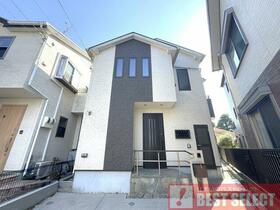 埼玉県川口市赤井３丁目