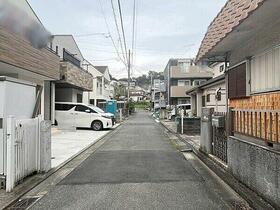 神奈川県横浜市金沢区六浦３丁目