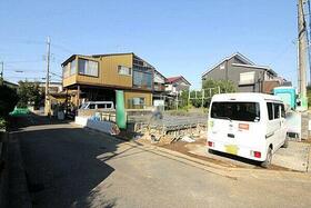 埼玉県上尾市小泉７丁目