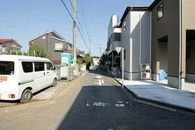 埼玉県上尾市小泉７丁目