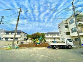 神奈川県川崎市幸区塚越１丁目