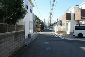 大阪府堺市西区浜寺諏訪森町東３丁