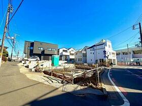 神奈川県横浜市神奈川区六角橋４丁目