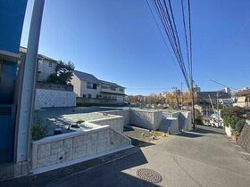 神奈川県川崎市麻生区百合丘３丁目