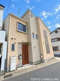 京都府京都市右京区梅津坂本町