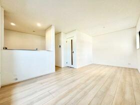 東京都足立区千住緑町３丁目