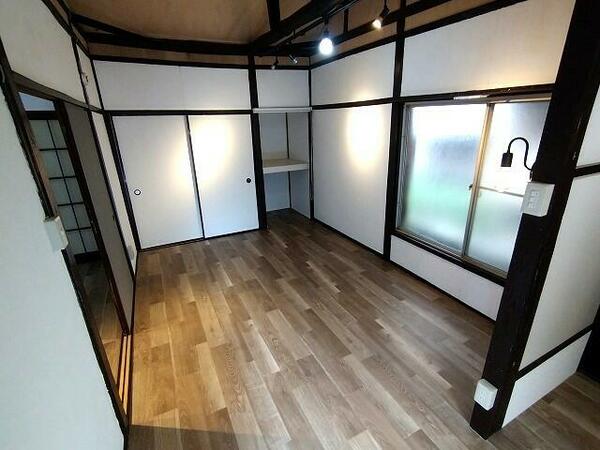 detached 東京都板橋区西台２丁目

地図を見る