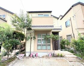 東京都世田谷区岡本３丁目