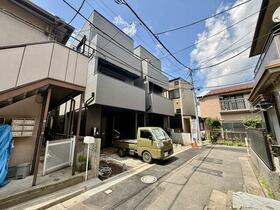 東京都豊島区池袋本町２丁目