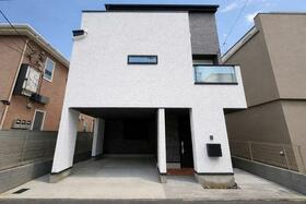 東京都目黒区下目黒６丁目