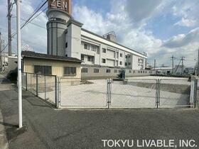 大阪府大阪市平野区長吉川辺3丁目