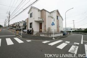 神奈川県横浜市金沢区六浦南2丁目