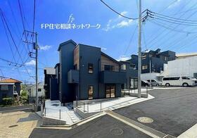 神奈川県横浜市鶴見区梶山２丁目