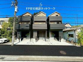 神奈川県横浜市青葉区美しが丘４丁目