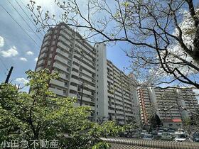 新ゆりグリーンタウンアカシア街区１号棟