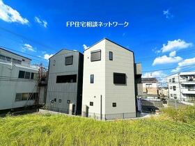 神奈川県川崎市中原区宮内１丁目