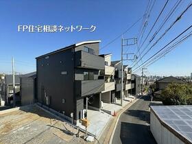 神奈川県横浜市神奈川区大口通