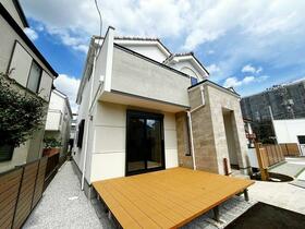 東京都世田谷区砧７丁目