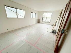 東京都調布市染地３丁目