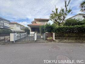 神奈川県横須賀市湘南鷹取２丁目