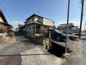 滋賀県草津市穴村町