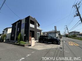 埼玉県草加市清門３丁目
