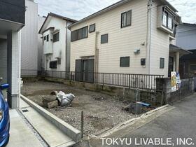 神奈川県川崎市幸区塚越４丁目