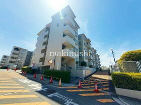 ライフコート深井