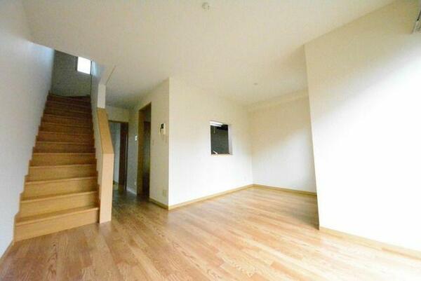 detached 東京都あきる野市野辺

地図を見る