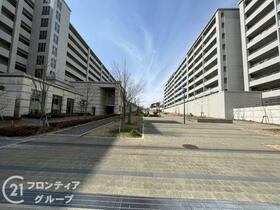 ローレルスクエア学研奈良登美ヶ丘３期　中古マンション