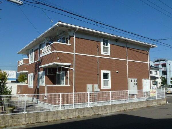 apartment 福島県伊達市梁川町青葉町
地図を見る