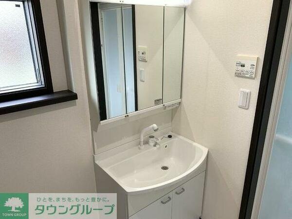 detached 埼玉県越谷市レイクタウン５丁目
地図を見る