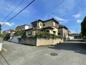 京都府亀岡市南つつじケ丘桜台２丁目