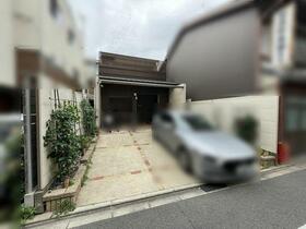 京都府京都市中京区猪熊通蛸薬師下る下瓦町