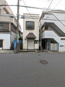 神奈川県厚木市妻田北３丁目