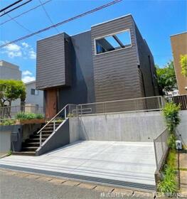 福岡県福岡市東区香椎駅東３丁目